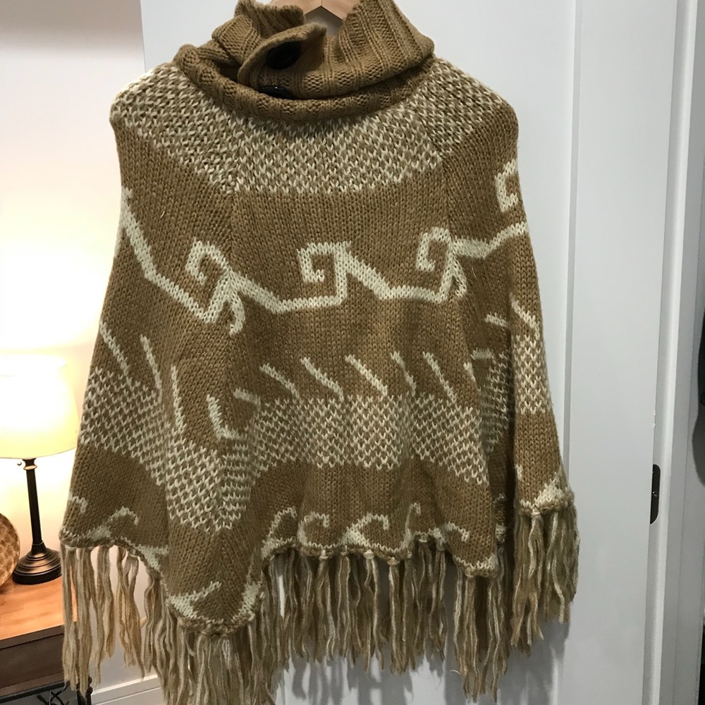 Steve Madden poncho